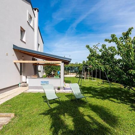 Appartement Jani à Poreč Extérieur photo
