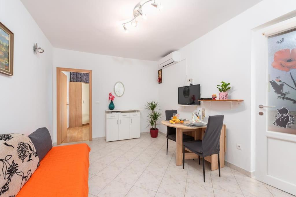 Appartement Jani à Poreč Extérieur photo
